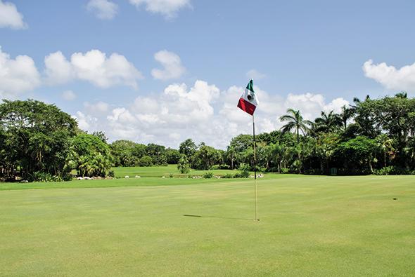 campo de golf puerto aventuras